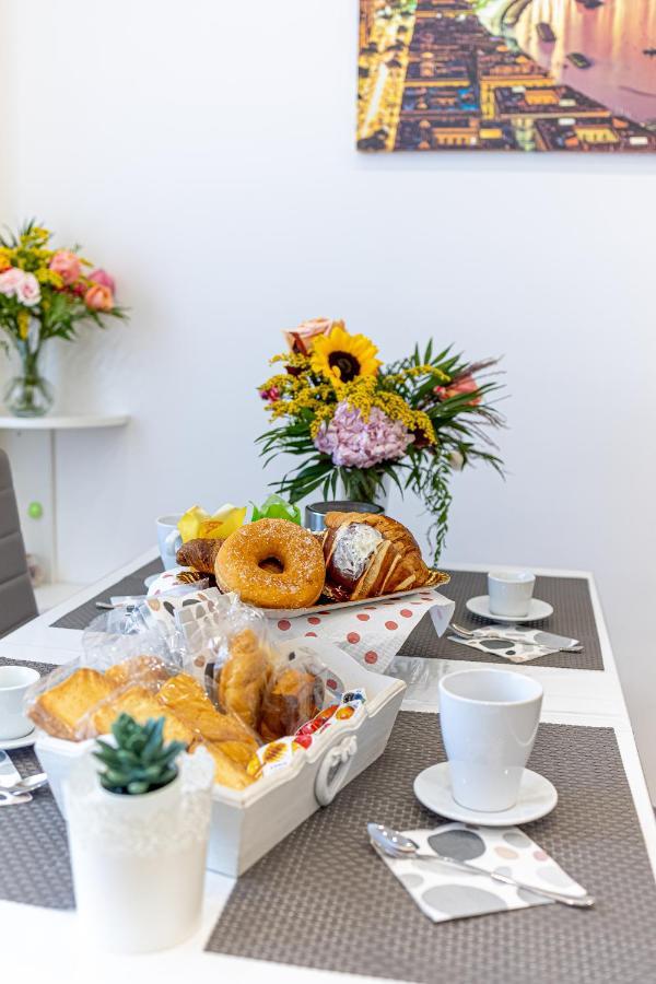 White Gold Bed and Breakfast Νάπολη Εξωτερικό φωτογραφία